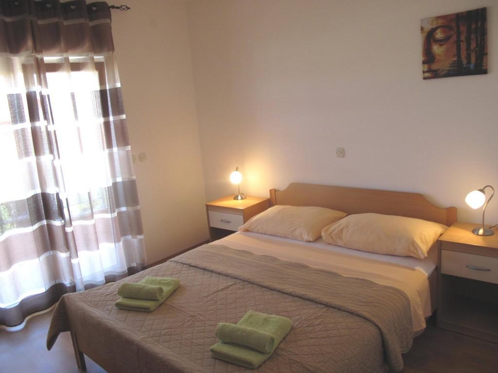 Apartments Mia Stari Grad  Eksteriør billede