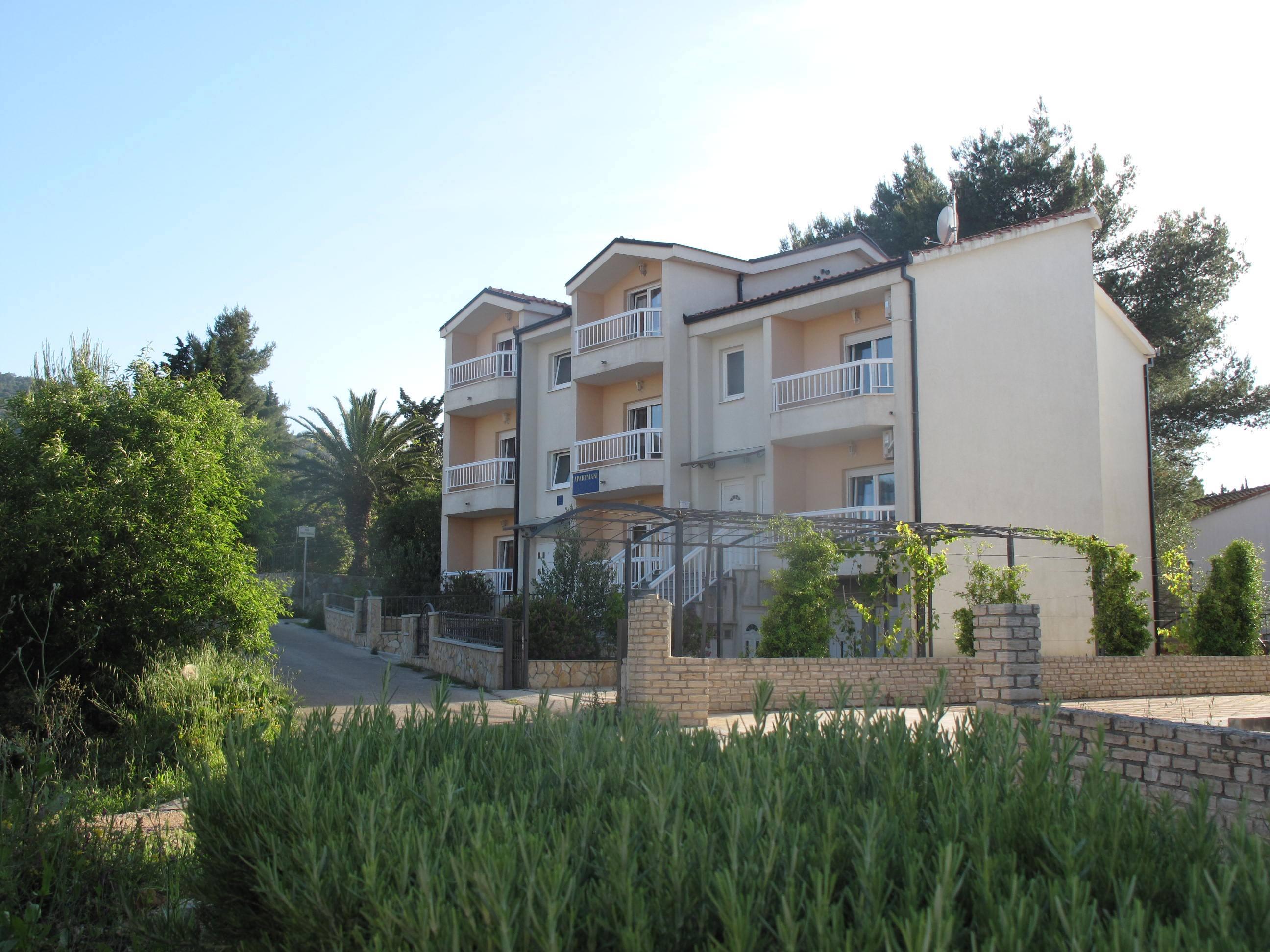 Apartments Mia Stari Grad  Eksteriør billede